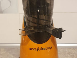 Vând storcător de fructe si legume More Juice press by Zepter foto 0