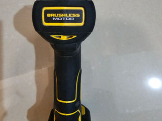 Vind impact Dewalt dcf787 brushless. foto 1