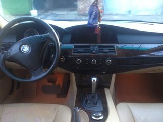 BMW 5 Series foto 3