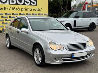 Mercedes C-Class foto 3