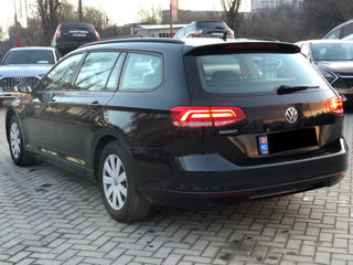 Volkswagen Passat foto 8