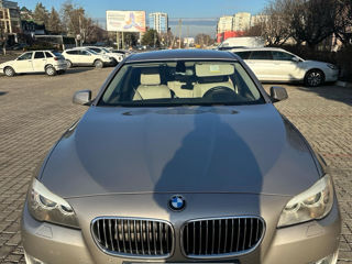 BMW 5 Series foto 6