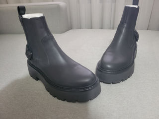 Продам челси Kurt Geiger London оригинал foto 3