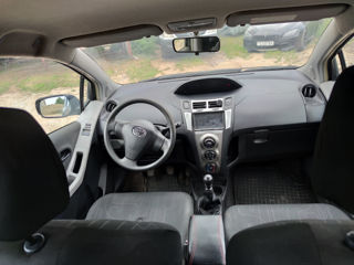 Toyota Yaris foto 5