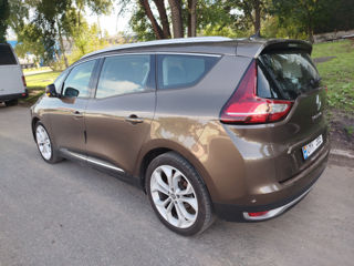 Renault Grand Scenic foto 3