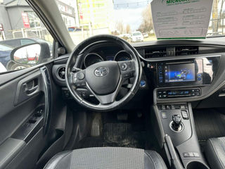 Toyota Auris foto 5