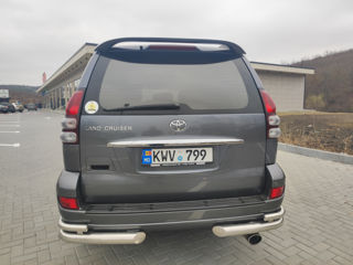 Toyota Land Cruiser Prado foto 6