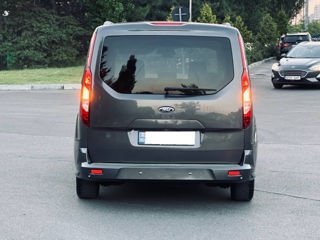 Ford Tourneo Connect foto 7