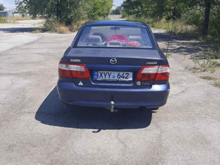 Mazda 626 foto 2