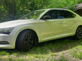 Skoda Superb фото 6