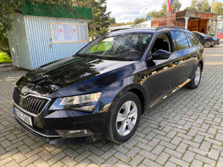 Skoda Superb foto 8