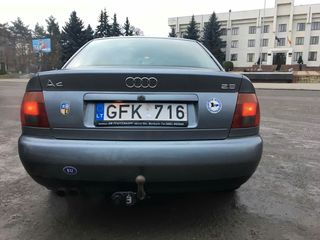 Audi A4 foto 6