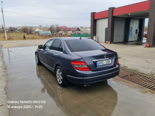 Mercedes C-Class foto 6