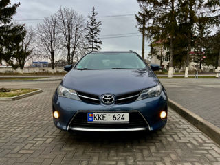 Toyota Auris foto 2