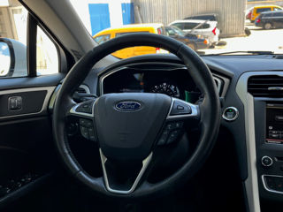 Ford Fusion фото 16