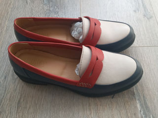 Vindem mocasini Hotter mar.37 Made in England foto 2