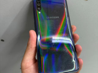 Samsung A70 - 6/128 GB