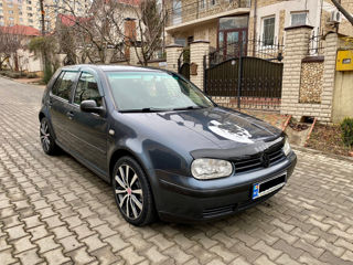 Volkswagen Golf foto 2