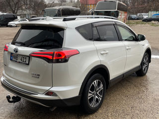 Toyota Rav 4 foto 4