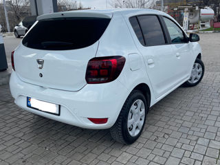 Dacia Sandero foto 4