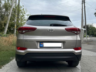 Hyundai Tucson foto 2