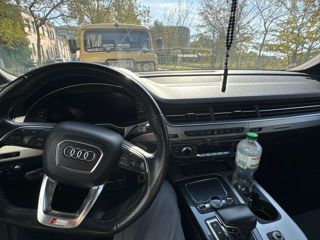 Audi Q7 foto 6