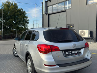 Opel Astra foto 4