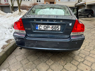 Volvo S60 foto 4