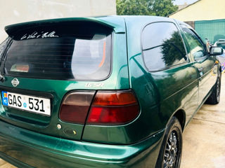 Nissan Almera foto 5