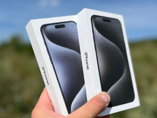 iPhone 15 Pro Blue & Black Titanium 256Gb Sigilat! foto 3