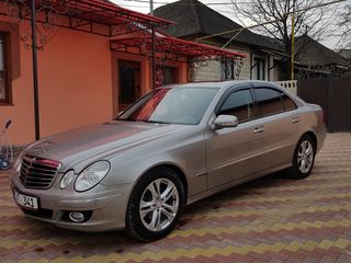 Mercedes E Class foto 3