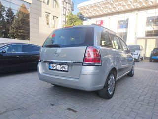 Opel Zafira foto 5