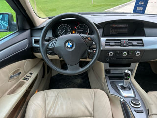 BMW 5 Series foto 7