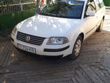 Volkswagen Passat foto 1