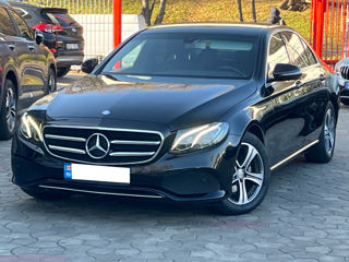 Mercedes E-Class foto 3