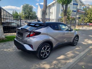 Toyota C-HR foto 5