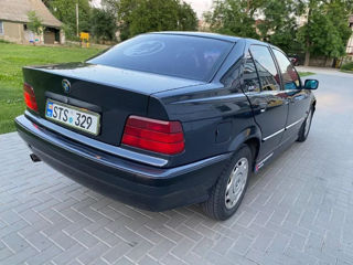 BMW 3 Series foto 2