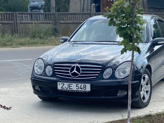 Mercedes E-Class foto 4