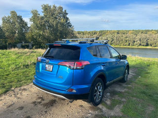 Toyota Rav 4 foto 4