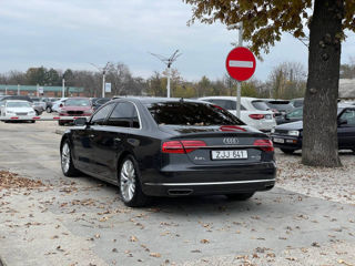 Audi A8 foto 3