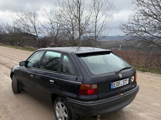 Opel Astra foto 4