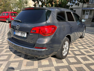 Opel Astra foto 4