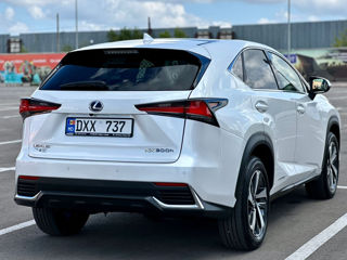 Lexus NX Series foto 2