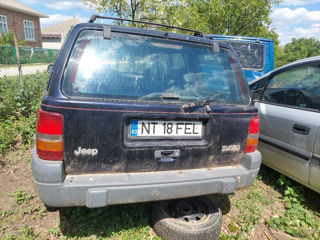 Jeep Grand Cherokee фото 2