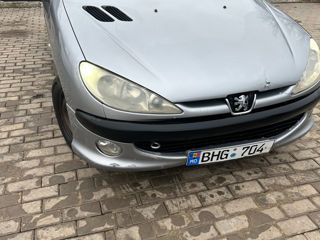 Peugeot 206 foto 2