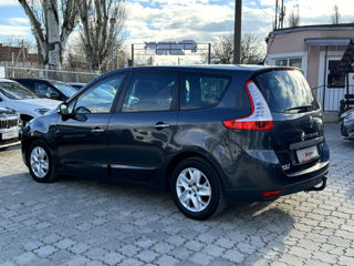 Renault Grand Scenic foto 3