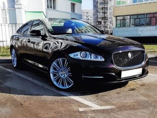 Jaguar XJ foto 1