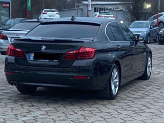 BMW 5 Series foto 4