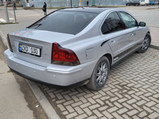 Volvo S60 foto 10