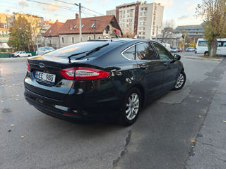 Ford Mondeo foto 3